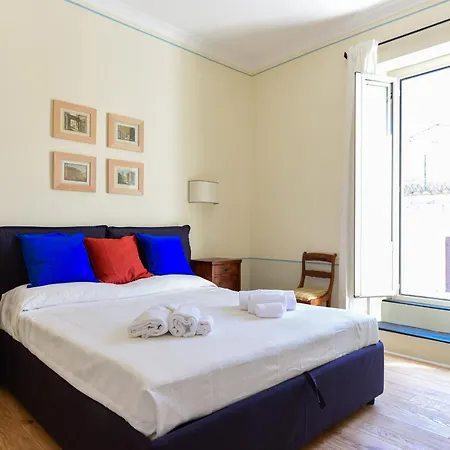 Apartment Bright And Comfy 3 Bedroom In Monti Rome
