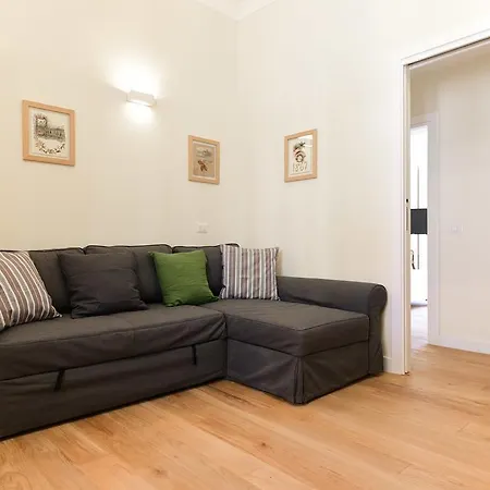 Bright And Comfy 3 Bedroom In Monti Rome