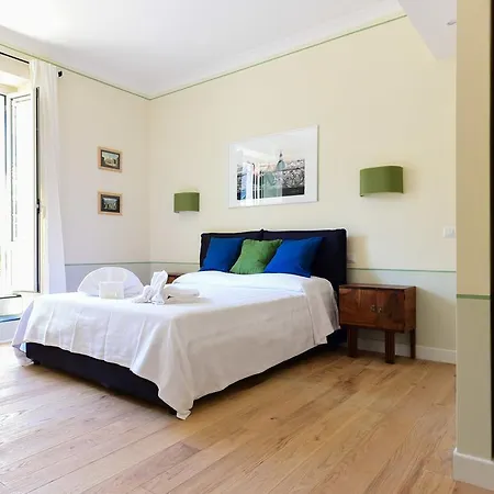 Apartment Bright And Comfy 3 Bedroom In Monti Rome